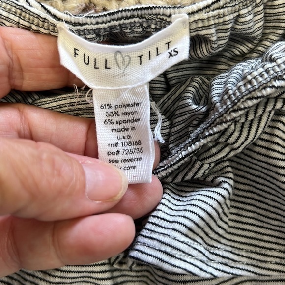 Full Tilt‎ - Picture 4 of 6